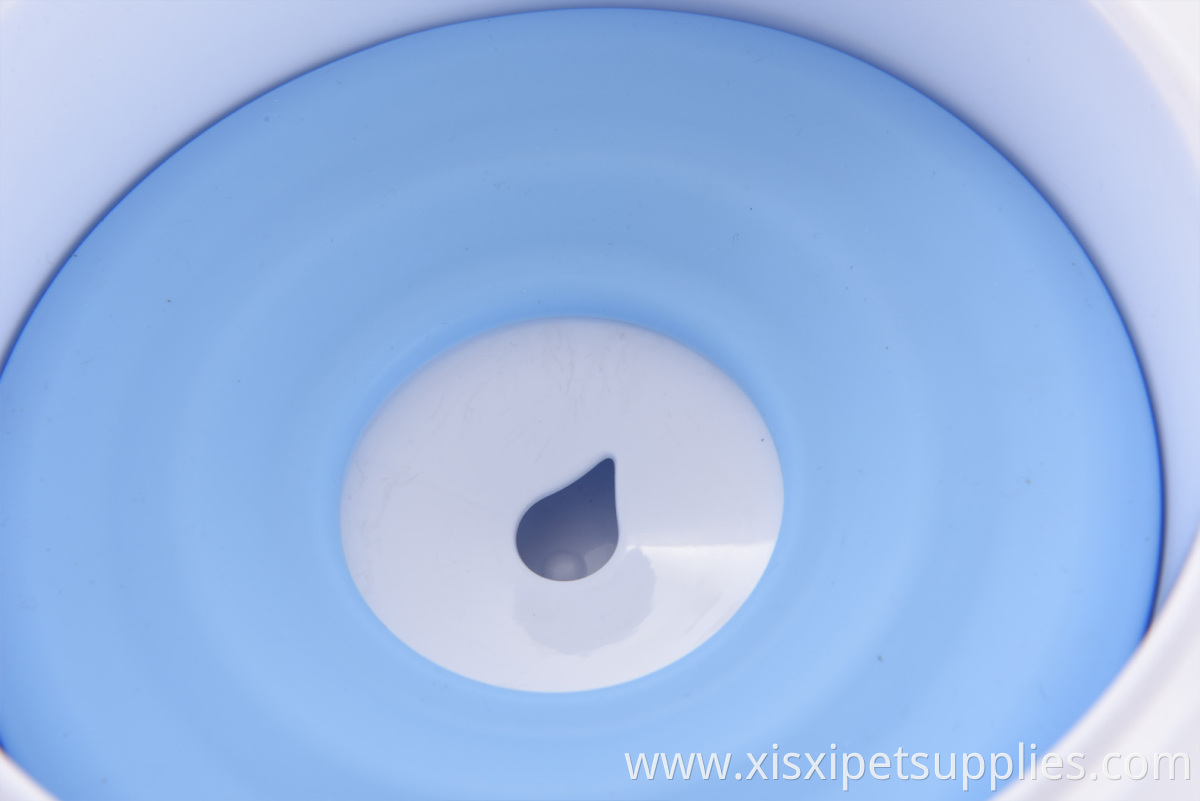wholesale Non-wet mouth beard Non slip Splash prevent Floating cat dog pet drinking water dispenser bowl
